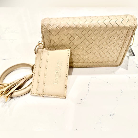 Bebe Cream Crossbody Bag with Gold Chain, Credit Card Case and Wristlet NWT - Picture 10 of 15